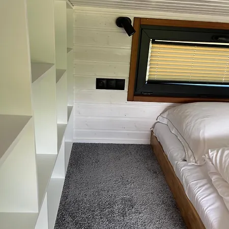 Mobi House Zielona Dolina Hébergement de vacances *